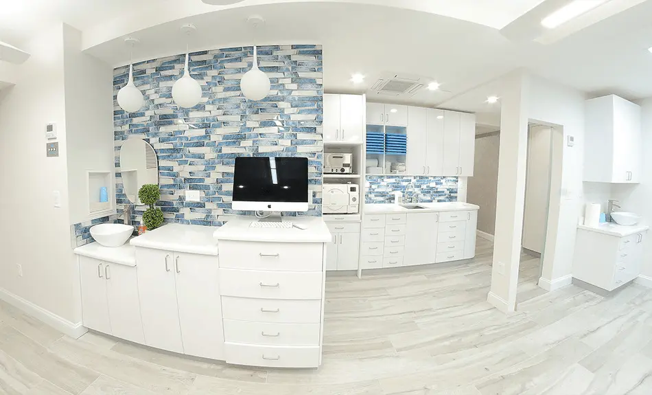 Teeth Brushing Station